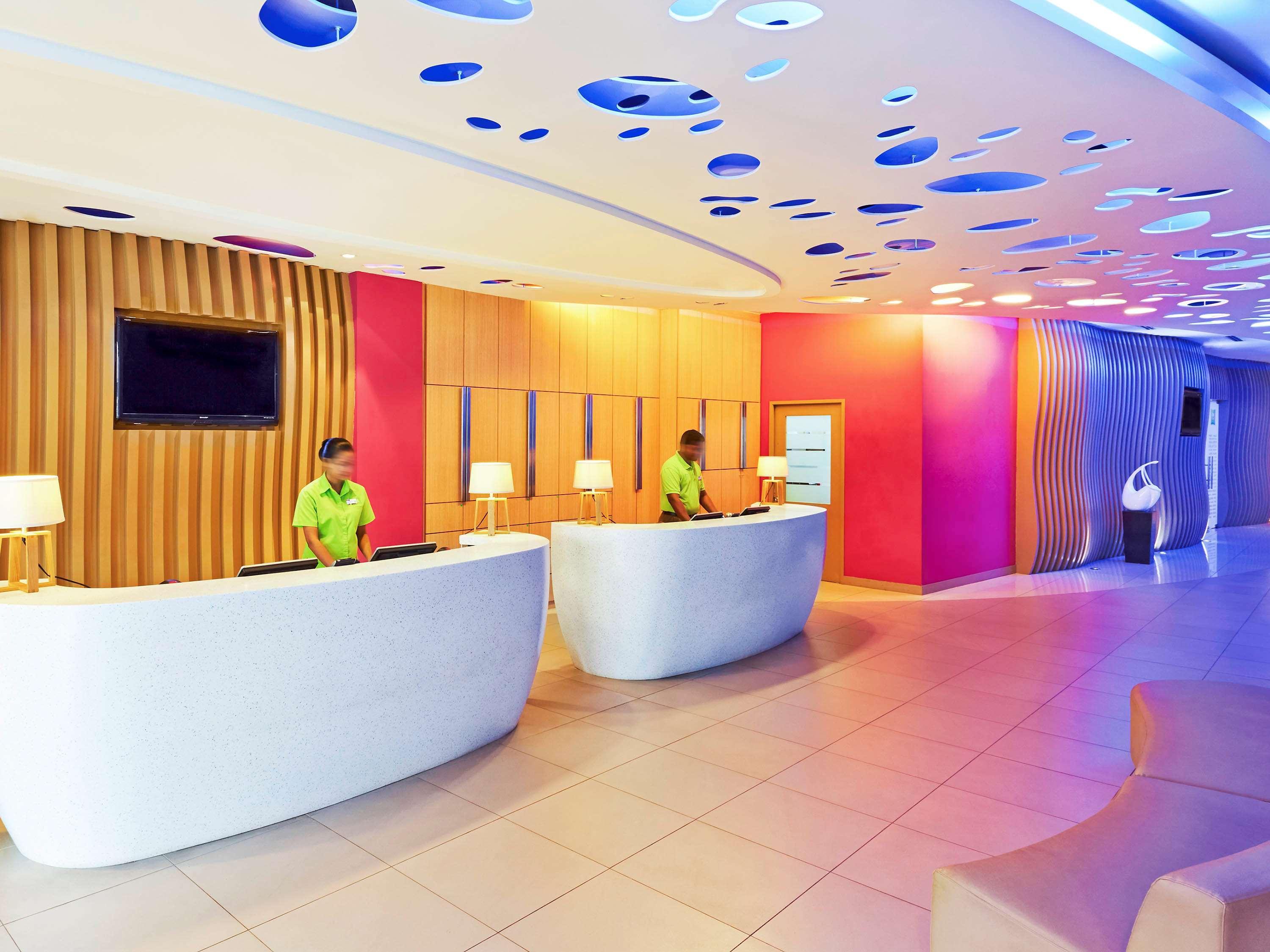 Ibis Styles Kuala Lumpur Fraser Business Park Exteriör bild